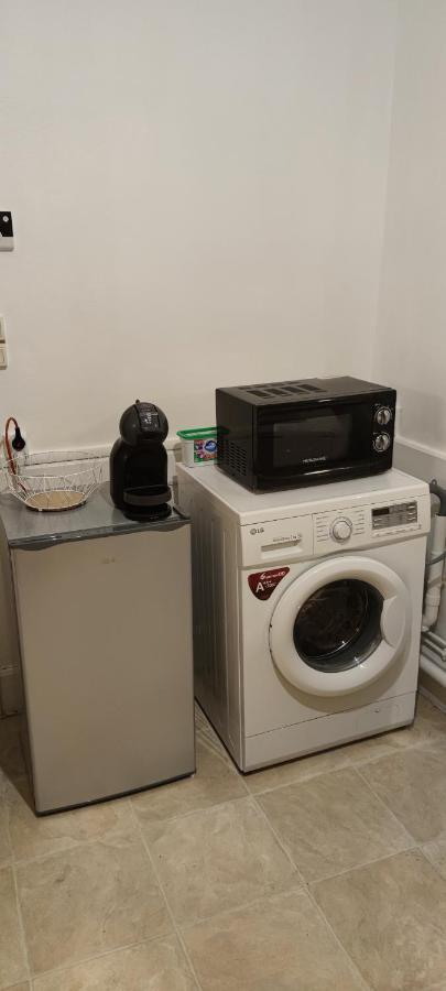 Appartement Duplex F2 Tout Confort Proche Centre Ville Avec Parking Gratuit มงต์ลูซง ภายนอก รูปภาพ